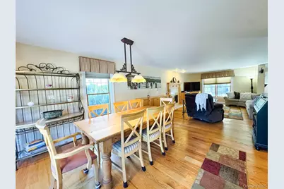 1543 William Street, Merrick, NY 11566 - Photo 7