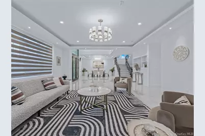 233-12 Bay Street, Douglaston, NY 11363 - Photo 5