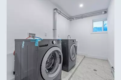 233-12 Bay Street, Douglaston, NY 11363 - Photo 33