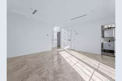 233-12 Bay Street, Douglaston, NY 11363 - Photo 25