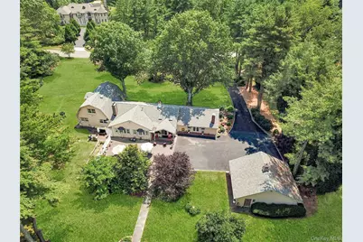 24 Rolling Hill Road, Old Westbury, NY 11568 - Photo 37