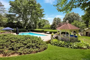 24 Rolling Hill Rd, Old Westbury, NY 11568 - Photo 31