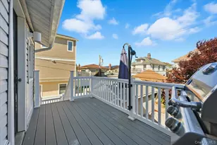 261 W Hudson St, Long Beach, NY 11561 - Photo 21