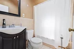 90 27th St, Copiague, NY 11726 - Photo 11