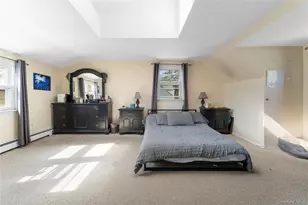 90 27th St, Copiague, NY 11726 - Photo 5