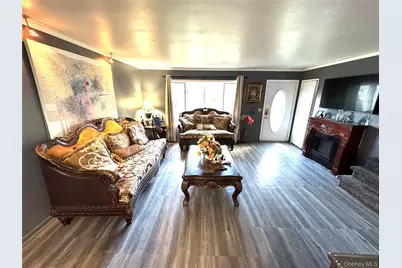 881 Union Street, Bohemia, NY 11716 - Photo 7