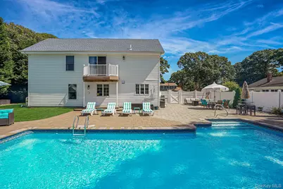 18 Concord Drive, Holtsville, NY 11742 - Photo 49