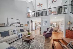 18 Concord Dr, Holtsville, NY 11742 - Photo 13