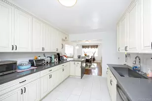 14 Cedar St, Greenvale, NY 11548 - Photo 11