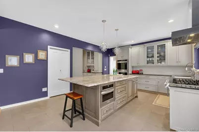 96 Cherry Hill Court, Briarcliff Manor, NY 10510 - Photo 13