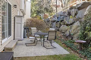 93 Carrollwood Dr, Tarrytown, NY 10591 - Photo 9