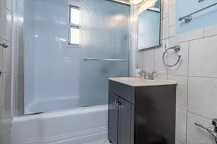 194 Smith St, Freeport, NY 11520 - Photo 13