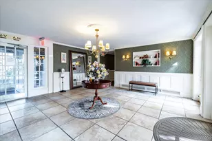 194 Smith St, Freeport, NY 11520 - Photo 3