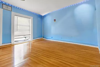 17 Mount Joy Place, New Rochelle, NY 10801 - Photo 13