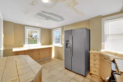 17 Mount Joy Place, New Rochelle, NY 10801 - Photo 7