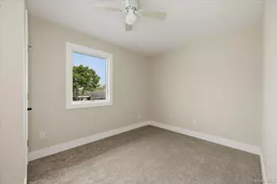 7 Hoover Ln, Bethpage, NY 11714 - Photo 21