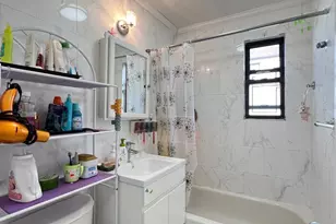 69-15 136th St, Kew Gardens, NY 11367 - Photo 5