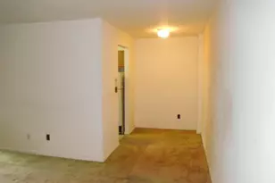 377 N Broadway, Yonkers, NY 10701 - Photo 9