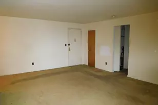 377 N Broadway, Yonkers, NY 10701 - Photo 5