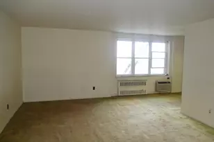 377 N Broadway, Yonkers, NY 10701 - Photo 7