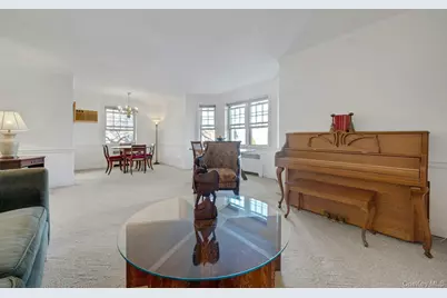 7 Chateaux Circle #7H, Scarsdale, NY 10583 - Photo 7