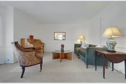 7 Chateaux Circle #7H, Scarsdale, NY 10583 - Photo 5