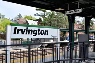 32 Westwood Close, Irvington, NY 10533 - Photo 21