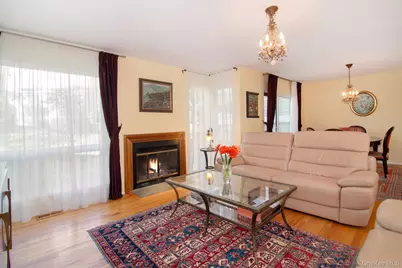 32 Westwood Close, Irvington, NY 10533 - Photo 5