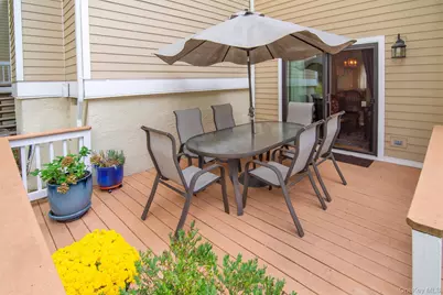 32 Westwood Close, Irvington, NY 10533 - Photo 7