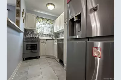 150 Fairharbor Drive #150, Patchogue, NY 11772 - Photo 5