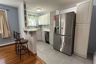 150 Fair Harbor Dr, Patchogue, NY 11772 - Photo 5