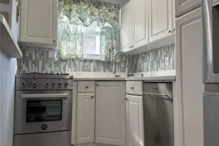 150 Fair Harbor Dr, Patchogue, NY 11772 - Photo 3