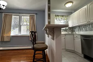 150 Fair Harbor Dr, Patchogue, NY 11772 - Photo 9