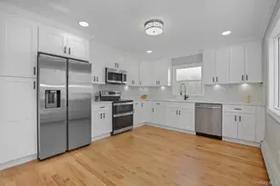 225 Lyman Rd, Patchogue, NY 11772 - Photo 7