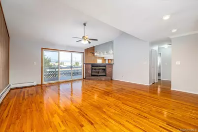 69 E 1st Street, Freeport, NY 11520 - Photo 7