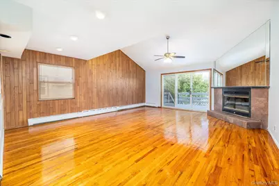 69 E 1st Street, Freeport, NY 11520 - Photo 3