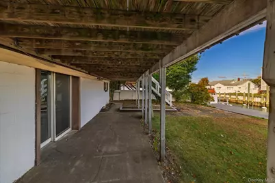 69 E 1st Street, Freeport, NY 11520 - Photo 21