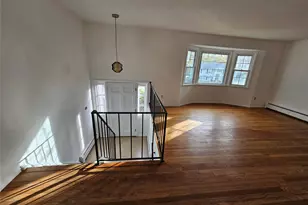 8 Mockingbird Ln, Poughkeepsie, NY 12601 - Photo 19