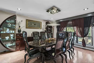 258 Half Hollow Road, Dix Hills, NY 11746 - Photo 23