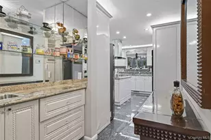 258 Half Hollow Rd, Dix Hills, NY 11746 - Photo 33