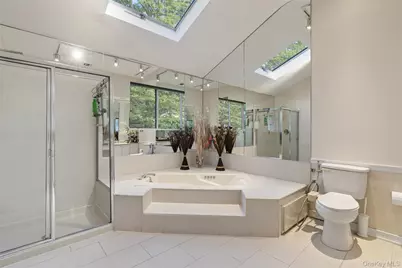 258 Half Hollow Road, Dix Hills, NY 11746 - Photo 17