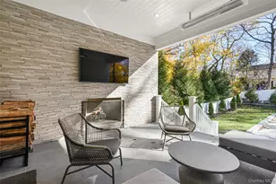 65 Myrtle Blvd, Larchmont, NY 10538 - Photo 13