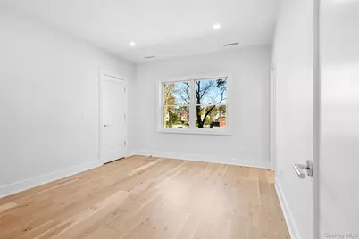 65 Myrtle Boulevard, Larchmont, NY 10538 - Photo 29