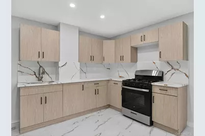 17 W Maple Avenue, Suffern, NY 10901 - Photo 3