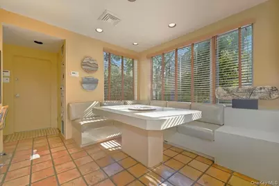 52 Glenwood Lane, East Hills, NY 11577 - Photo 11