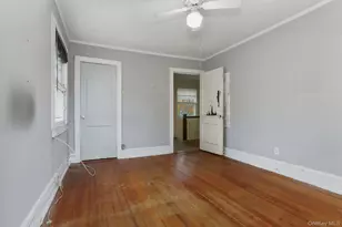 24 Muir Pl, New Rochelle, NY 10801 - Photo 15