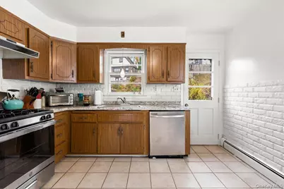 64 Woodycrest Avenue, Yonkers, NY 10701 - Photo 25