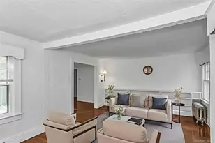 251 N Long Beach Ave, Freeport, NY 11520 - Photo 9