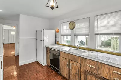 251 N Long Beach Avenue, Freeport, NY 11520 - Photo 11