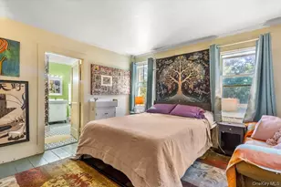 310 Oak Ln, Newburgh, NY 12550 - Photo 25